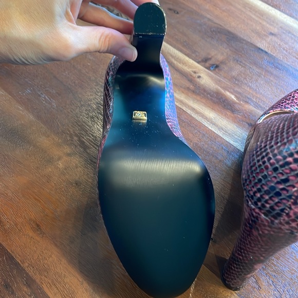 Pour La Victoire heels size 7, never worn. - Picture 3 of 7